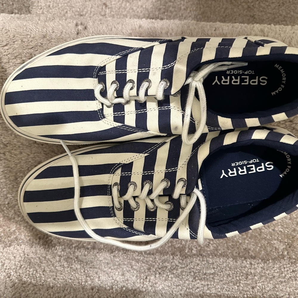 Sperry Navy Blue Men’s Boat Shoes
